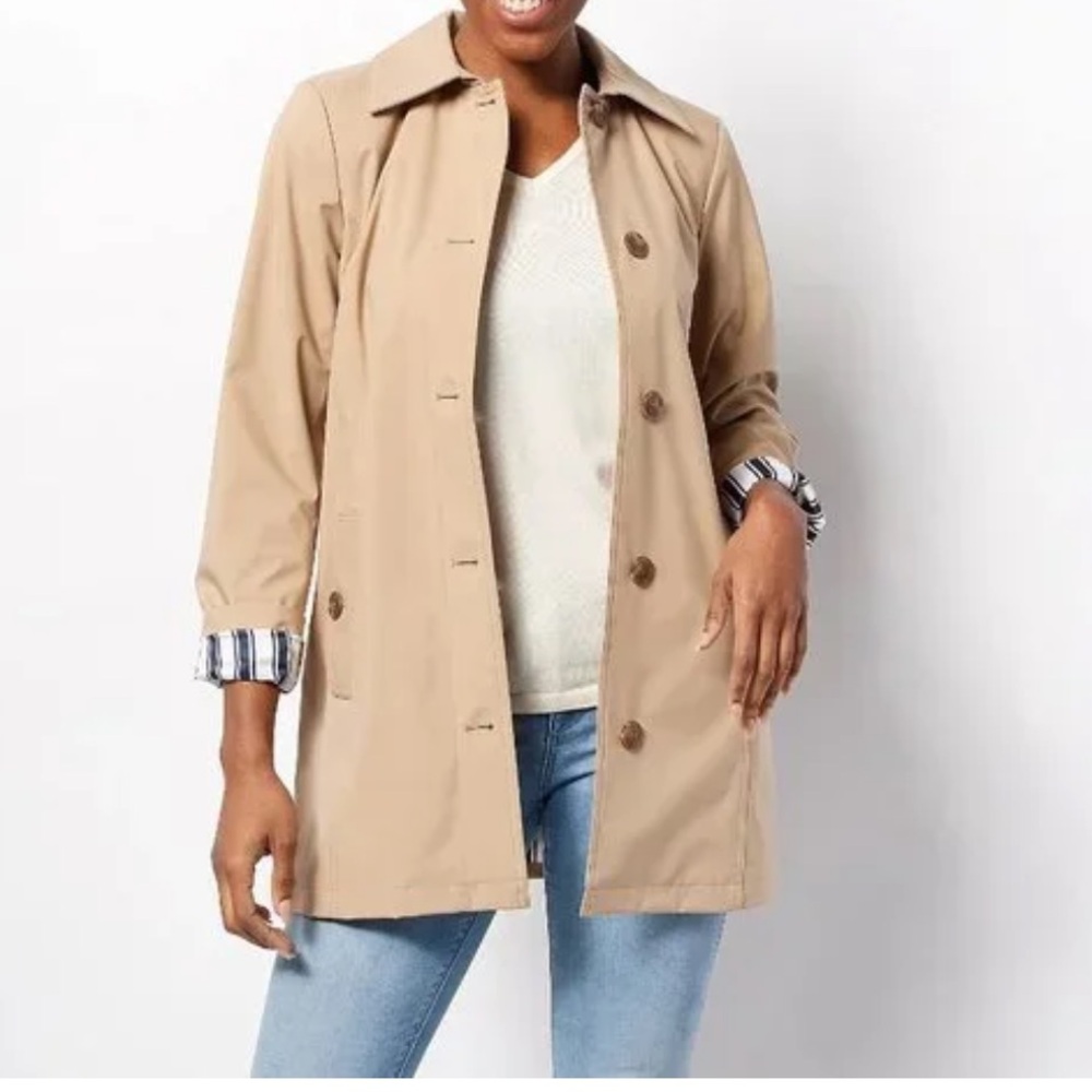 Dennis Basso | Water Resistant Button Front Tench. XL. Pockets. Chic. Outerwear